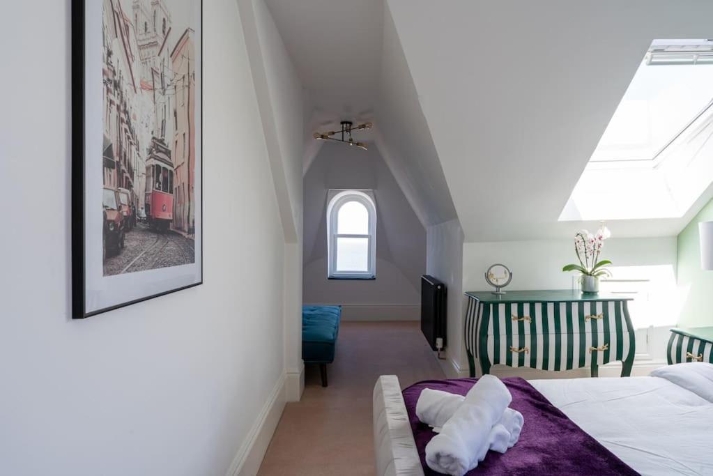 Luxury Duplex Penthouse On The Beach With Panoramic Sea Views Herne Bay Bagian luar foto