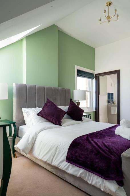Luxury Duplex Penthouse On The Beach With Panoramic Sea Views Herne Bay Bagian luar foto