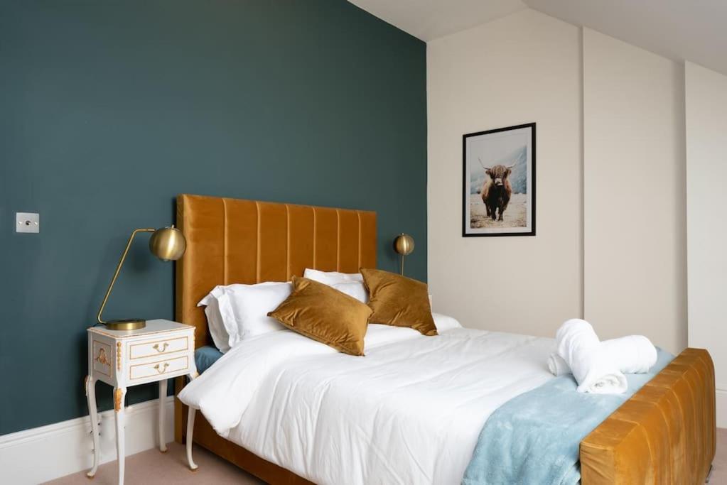 Luxury Duplex Penthouse On The Beach With Panoramic Sea Views Herne Bay Bagian luar foto